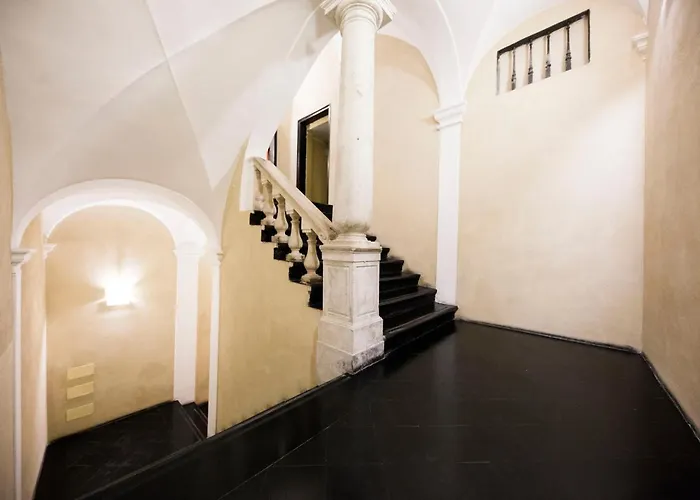 Lejlighed Elegante Loft In Centro Storico Acquario *